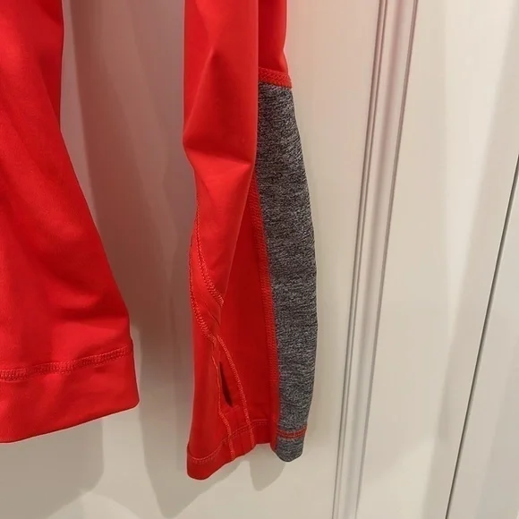 Lululemon Run: Cross Train Pullover Hooded Top—Red-Black -Gray—Barely Worn—4 - Picture 3 of 8